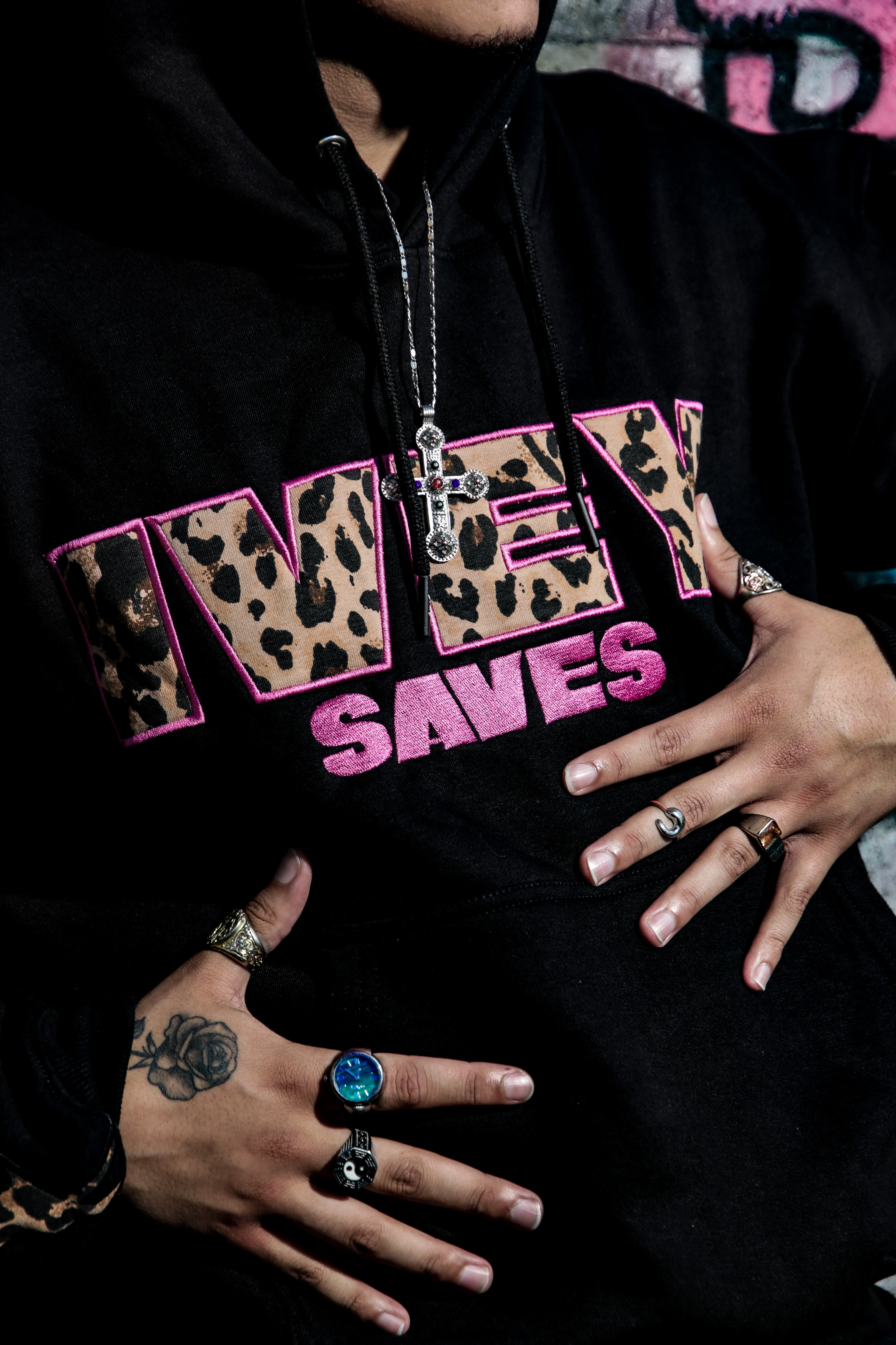 Ivey Saves Cheetah Pull Over